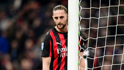 Milan Tumbang dari Lazio, Absennya Adrien Rabiot Ternyata Jadi Biang Masalah