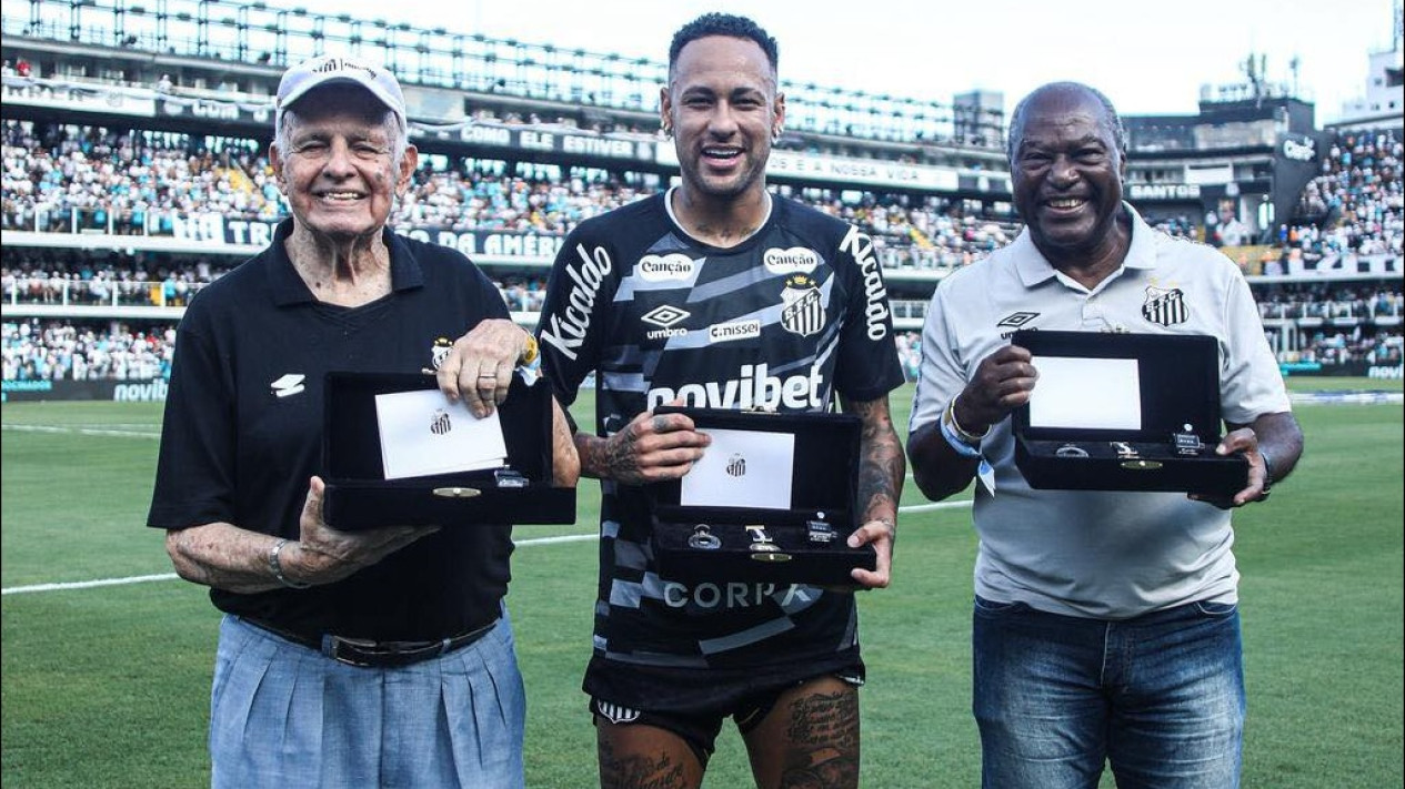 Neymar Terpukul! Dicoret Carlo Ancelotti dari Skuad Brasil, Peluang Tampil di Piala Dunia 2026 Terancam Pupus
            - galeri foto