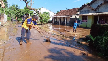 Tanggul Sungai Jebol, Ratusan Rumah Warga di Kapas Sukomoro, Nganjuk Terendam Banjir