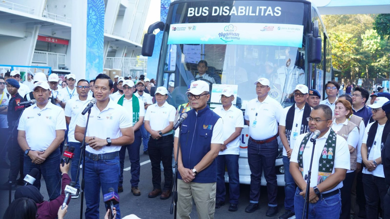 Mudik Nyaman Bersama Pegadaian, 4.000 Lebih Pemudik Diberangkatkan ke Kampung Halaman untul Lebaran dengan Keluarga
            - galeri foto