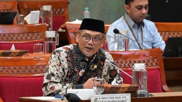 PP TUNAS Berlaku, DPR Desak Guru Melek Digital dan Tak Lagi Gaptek
