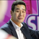 Tak Bisa Penuhi Janjinya Kepada Penggemar Red Sparks, Ko Hee-jin Pasang Badan Sampaikan Permohonan Maaf ke Fans