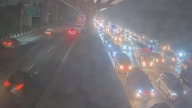 Update Arus Mudik: Macet Panjang 37 Kilometer di Tol Jakarta-Cikampek , Mulai dari Bekasi