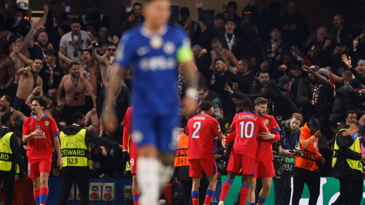 Tragedi Stamford Bridge: Chelsea Dihajar PSG, Kvaratskhelia Jadi Mimpi Buruk di Liga Champions
            - galeri foto