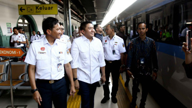 Instruksi Presiden Prabowo: Seluruh Stasiun Kereta Wajib Modern dan Nyaman, Target Mulai Tahun Ini