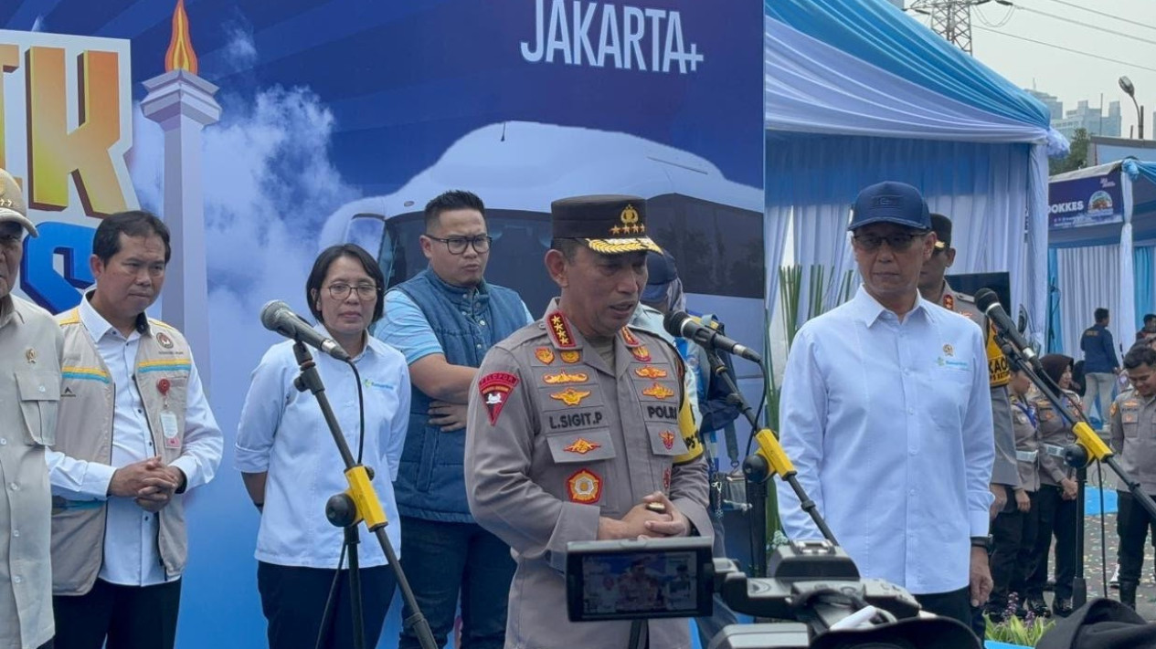 Prabowo Desak Kasus Penyiraman Air Keras Aktivis KontraS Andrie Yunus Diusut Tuntas, Kapolri: Masih Pendalaman CCTV dan Cari Bukti
            - galeri foto
