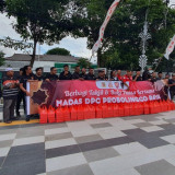 Aksi Sosial, 1.500 Takjil Dibagikan di Jalan Soedirman Probolinggo