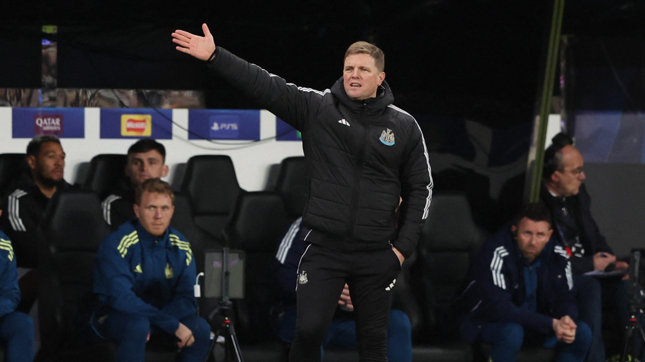 Sempat Imbang 2-2, Newcastle Tiba-tiba Jadi Lumbung Gol Barcelona! Begini Penjelasan Eddie Howe
            - galeri foto
