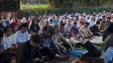 Viral Warga Depok Gelar Shalat Idul Fitri Lebih Awal, Merujuk Pada Rukyat Global