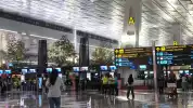 Kabar Terbaru! Bandara Soetta Menghentikan Sementara Penerbangan sampai Pukul 09.30 WIB