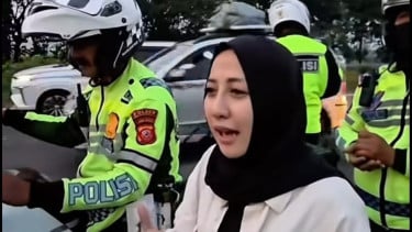 Ketinggalan di Rest Area, Pemudik ini Nyusul Keluarga Diantar Polisi Naik Moge Patwal