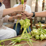 Besok Sudah Ada yang Lebaran, Haruskah Tetap Puasa? Begini Penjelasan Ustaz Khalid Basalamah
