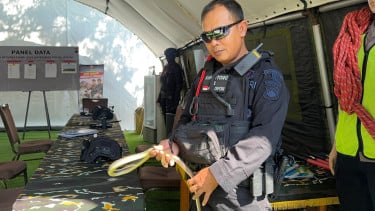 Heboh Ular Masuk ke Posko Mudik di Tol Kalikangkung Semarang