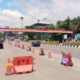 H-1 Lebaran, Jalur Puncak Siang Hari Ini Terpantau Lancar