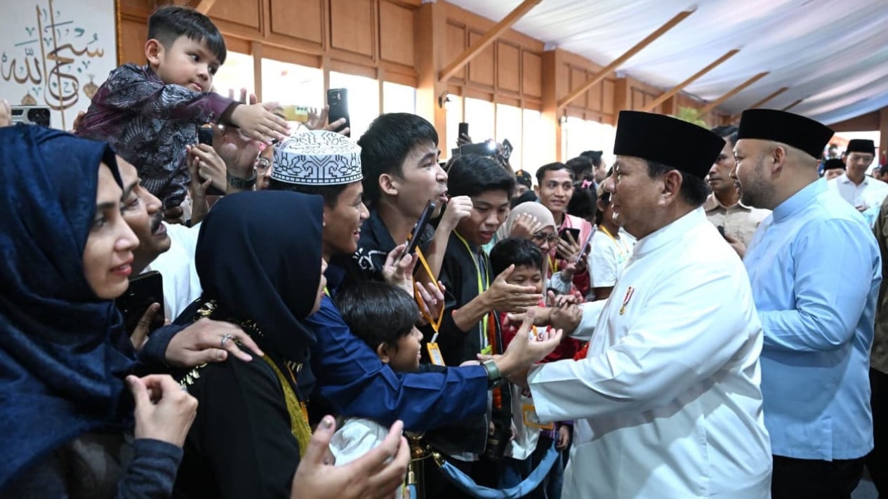 Lebih 4.000 Warga Ikut Open House Presiden Prabowo di Istana
            - galeri foto