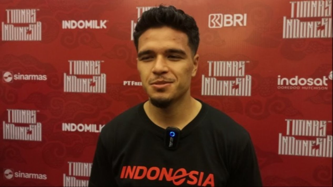 Doa Ragnar Oratmangoen Menyambut Idul Fitri, Satu-satunya Pemain Mualaf di Timnas Indonesia
            - galeri foto