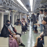 Nikmati Tarif Rp1, LRT Jabodebek Dipadati Warga untuk Perjalanan Tanpa Macet