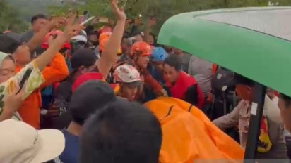 Mandi Bareng Keluarga di Sungai Cileungsi, Remaja 16 Tahun Ditemukan Tak Bernyawa