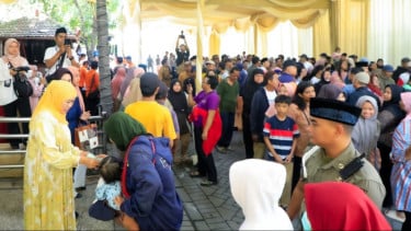 Hari Kedua Riyayan Idulfitri, Gubernur Khofifah: Kebersamaan Masyarakat Jawa Timur Tanpa Sekat