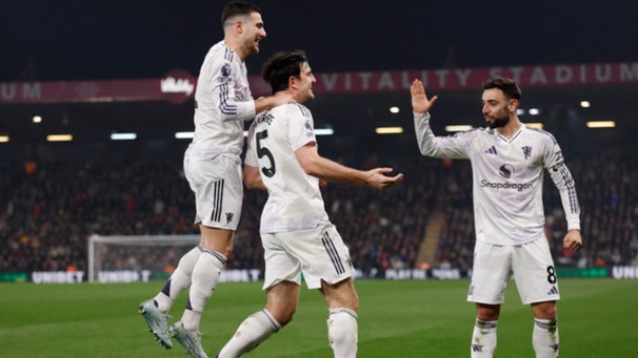 Klasemen Liga Inggris Hari Ini, Senin 23 Maret 2026: Arsenal Kian Sulit Dikejar, Manchester United Pertahankan 3 Besar
            - galeri foto