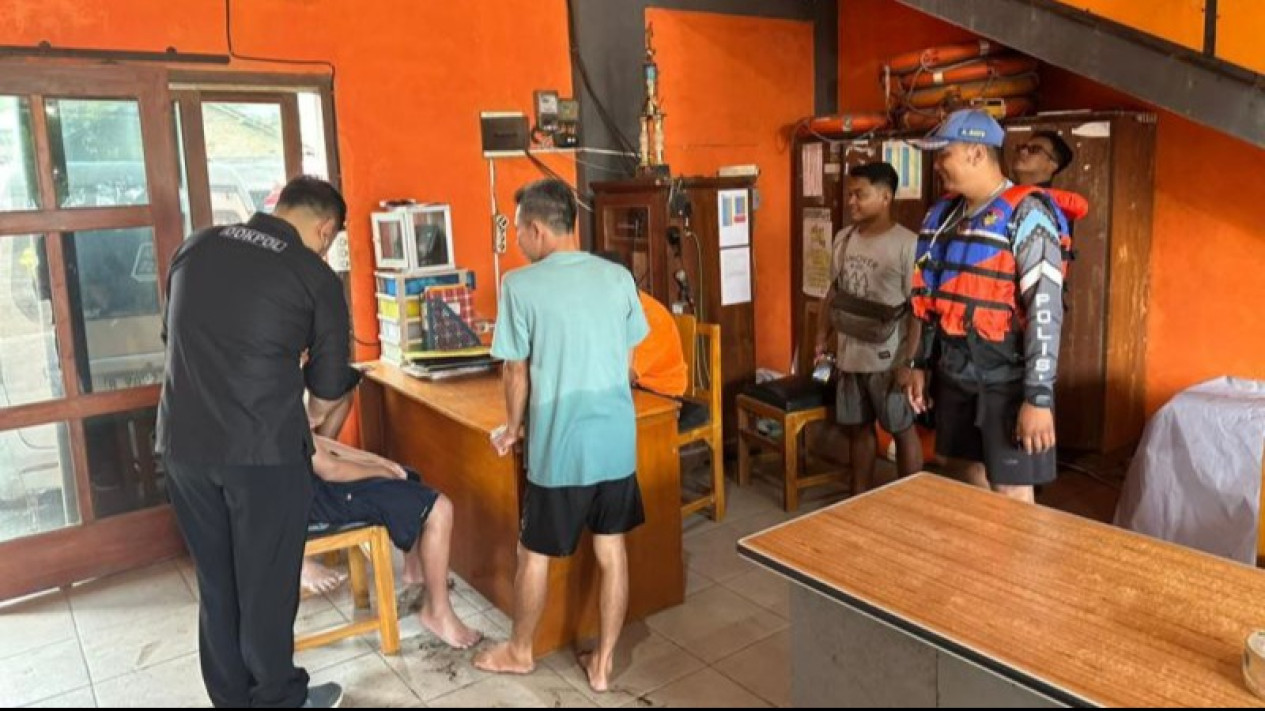 Pantai Parangtritis Dipadati Wisatawan, Polres Bantul Imbau untuk Utamakan Keselamatan
            - galeri foto