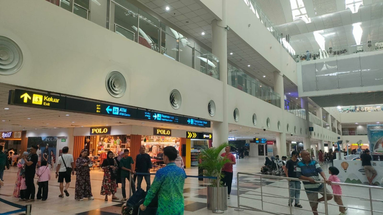 Trafik Lebaran Kualanamu Stabil dan Tumbuh, Puncak Arus Balik Diprediksi H+7
            - galeri foto