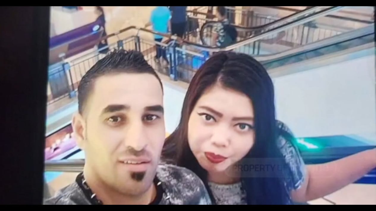 Terungkap Sifat Asli Suami Siri Cucu Mpok Nori, Kakak Korban: Ngobrol Saja Nadanya Tinggi
            - galeri foto