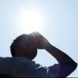 Suhu Panas Landa Banyak Wilayah, Begini Tips Tetap Sehat saat Halal Bihalal