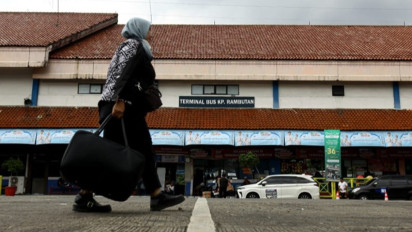 Berita Foto: Arus Balik Lebaran di Terminal Kampung Rambutan