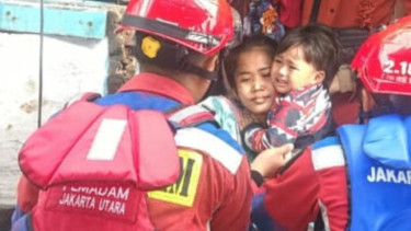 Kapal Mati Terombang-Ambing di Perairan Kepulauan Seribu, Puluhan Penumpang Berhasil Dievakuasi 