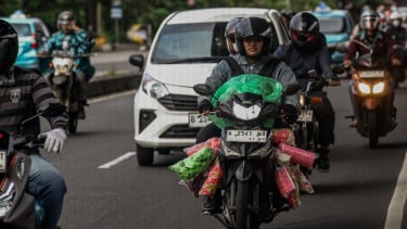 Berita Foto: Arus Balik Motor Mulai Padati Kalimalang, Lalu Lintas Ramai Lancar