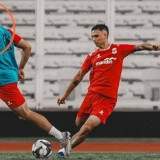 Sosok Misterius Berambut Pirang Muncul di Latihan Timnas Indonesia, Warganet Heboh Tebak Calon Naturalisasi