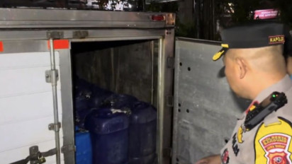 Berawal dari Tetesan Misterius, Mobil Boks di Bandung Ini Dikejar Polisi, Ternyata Angkut Barang Tak Terduga