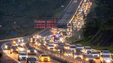 Bikin Macet Parah, 21 Ribu Mobil Kena Masalah di Gerbang Tol, Ternyata Gara-gara Hal Sepele Ini
