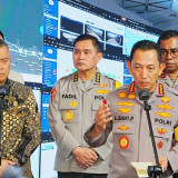 Tinjau Command Center Jasa Marga, Kapolri Ungkap Strategi Urai Sisa Kendaraan