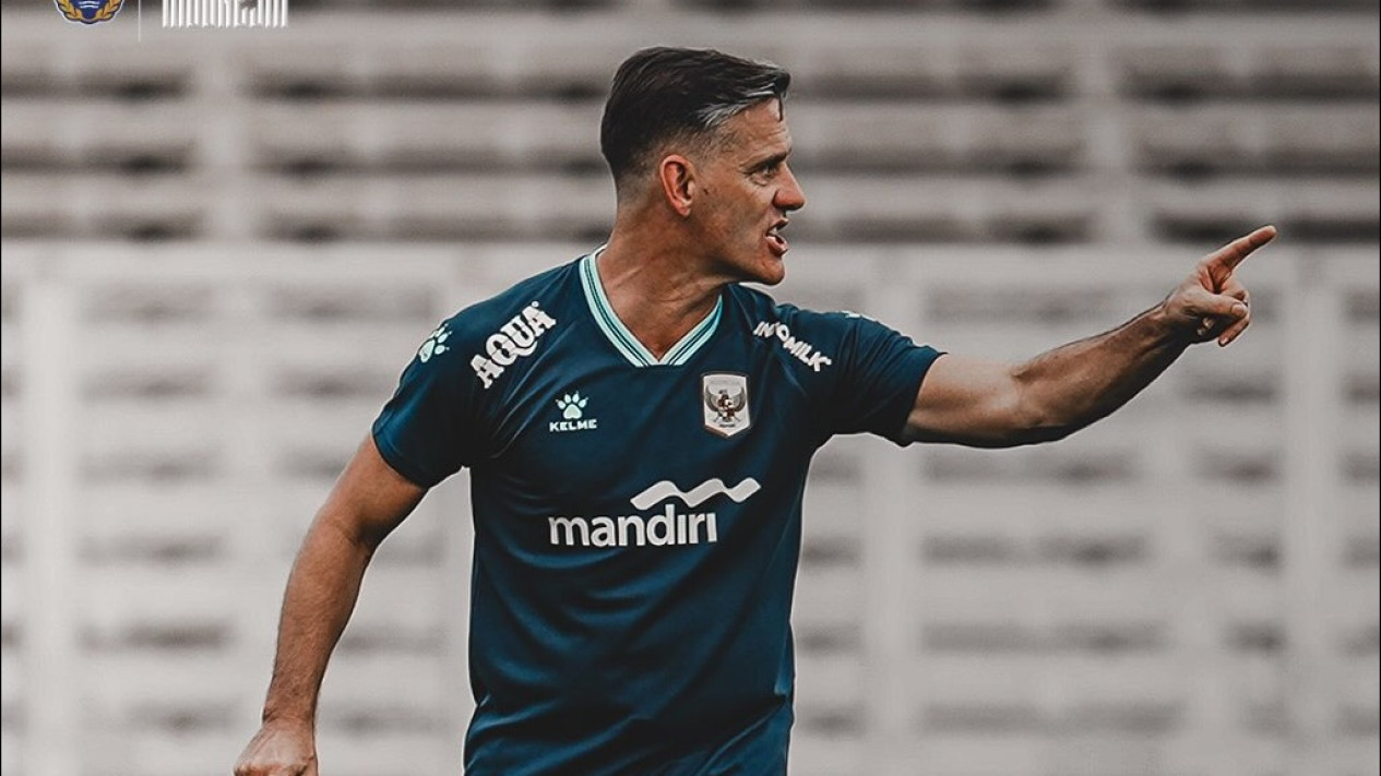 Pemain Timnas Indonesia Telat Gabung? Begini Respons Santai John Herdman Jelang Debut di FIFA Series 2026
            - galeri foto