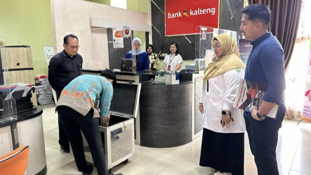 Usai Libur Lebaran, Kotim Terima Pajak Sebesar Rp. 1,4 Miliar
            - galeri foto