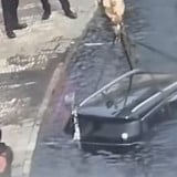 Mobil Listrik Tercebur ke Kolam Air Mancur Bundaran HI, Ternyata Pengemudi Baru Beberapa Bulan Jadi Sopir Taksi Online