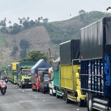 Antrean Truk Logistik di Pelabuhan SMA Lampung Mengular 5 Km, Sopir Terjebak hingga 10 Jam