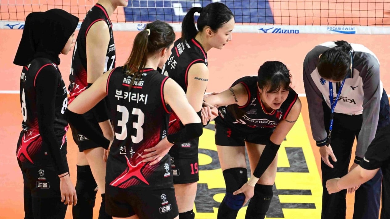 Kapten Red Sparks Sampaikan Pesan Penting untuk Para Penggemar Usai Lewati Masa-masa Sulit di Liga Voli Korea 2025/2026
            - galeri foto