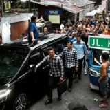 Detik-detik Publik Dikejutkan dengan Presiden Prabowo yang Menyamar di Senen