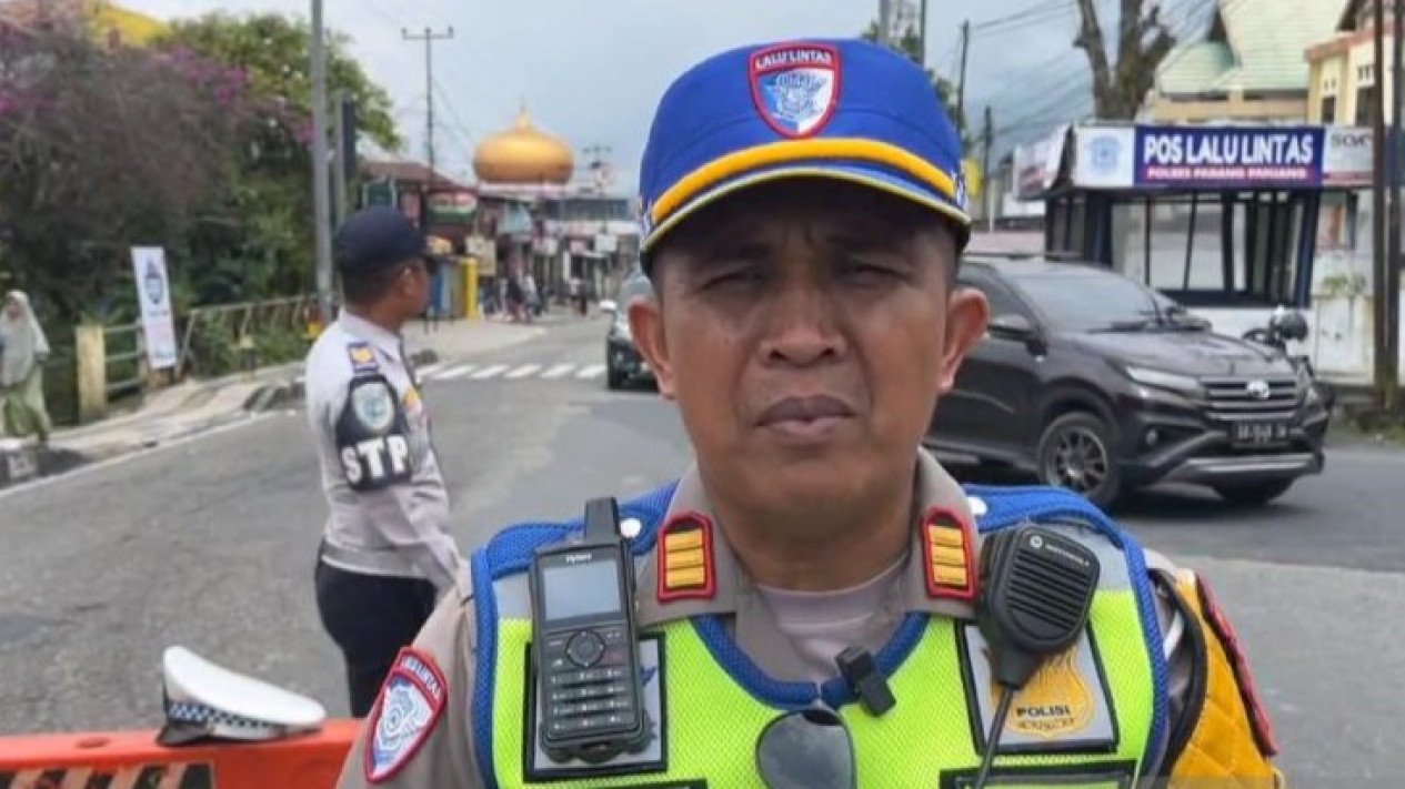Puncak Arus Balik di Lembah Anai, Padang Panjang, Sumbar, Diperkirakan 28 - 29 Maret
            - galeri foto