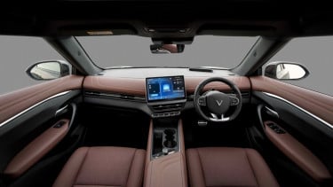 EV Kini Lebih Terjangkau, VinFast Hadirkan Skema Baru dengan Gratis Baterai 2 Tahun