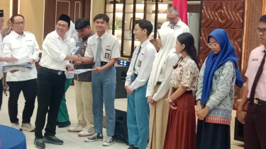 Unair Resmi Umumkan 68 Kandidat Golden Ticket 2026 Menjadi Ksatria Airlangga