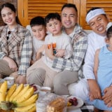 Bahagianya Raffi Ahmad dan Nagita Slavina Silaturahmi ke Rumah Dedi Mulyadi, Naik Helikopter Demi Bahas Proyek?