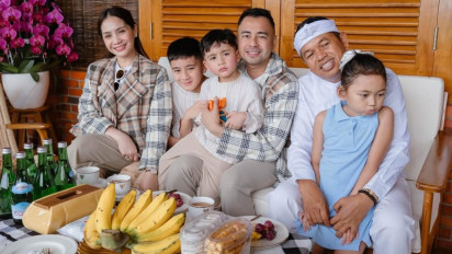 Bahagianya Raffi Ahmad dan Nagita Slavina Silaturahmi ke Rumah Dedi Mulyadi, Naik Helikopter hingga Bahas Proyek?
