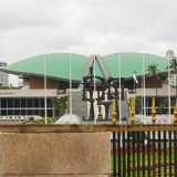 Efisiensi Energi, Setjen DPR Bakal Pangkas BBM Mobil Dinas hingga WFH Tiap Jumat