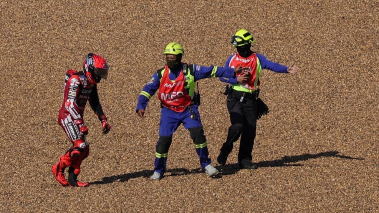 Tak Alami Cedera Serius Usai Insiden Mengerikan di Latihan Bebas, Marc Marquez Siap Jadi Ancaman Aprilia di COTA
            - galeri foto