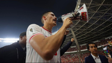 Jay Idzes Raih Gelar Pemain Terbaik di PSSI Award, Kapten Timnas Indonesia Itu Ucapkan Terima Kasih Pada Sosok Ini!