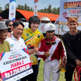 Ribuan Warga Padati Pembukaan Pacu Kudo 2026 di Padang Pariaman, Jefri Nichol Turut Hadir